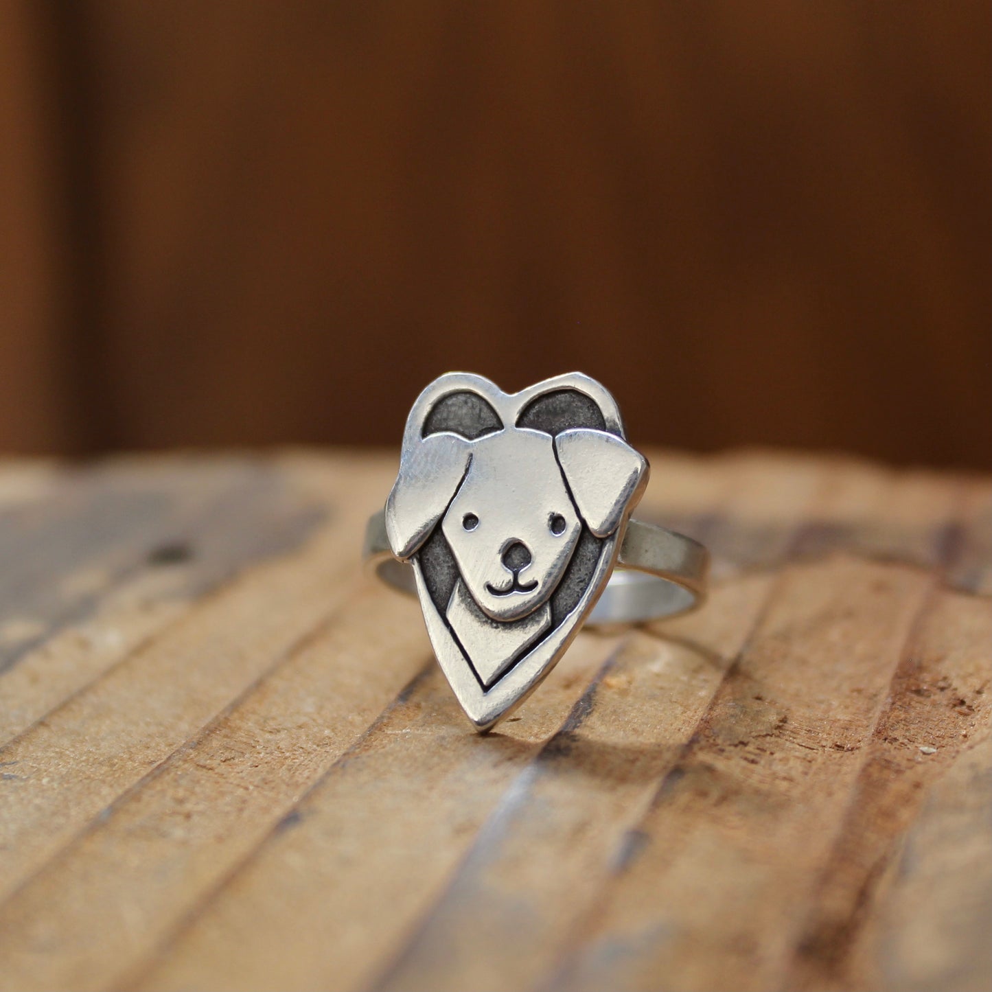 Sterling Silver Dog Ring in Whole Sizes 5 Through 10 - Labrador Retriever Ring