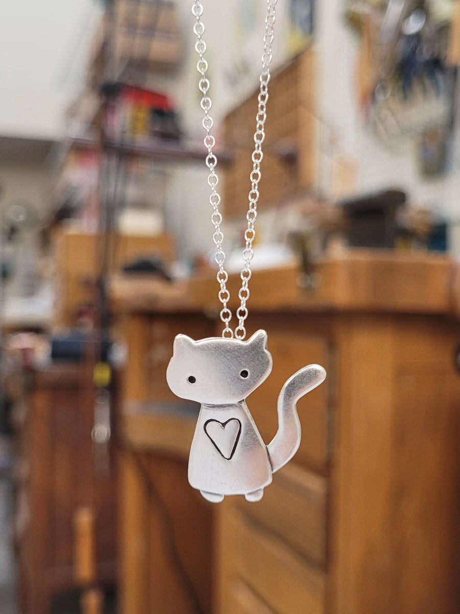 High quality Sterling Silver Cat Pendant