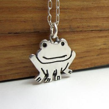 Magnetic Frog Necklaces 