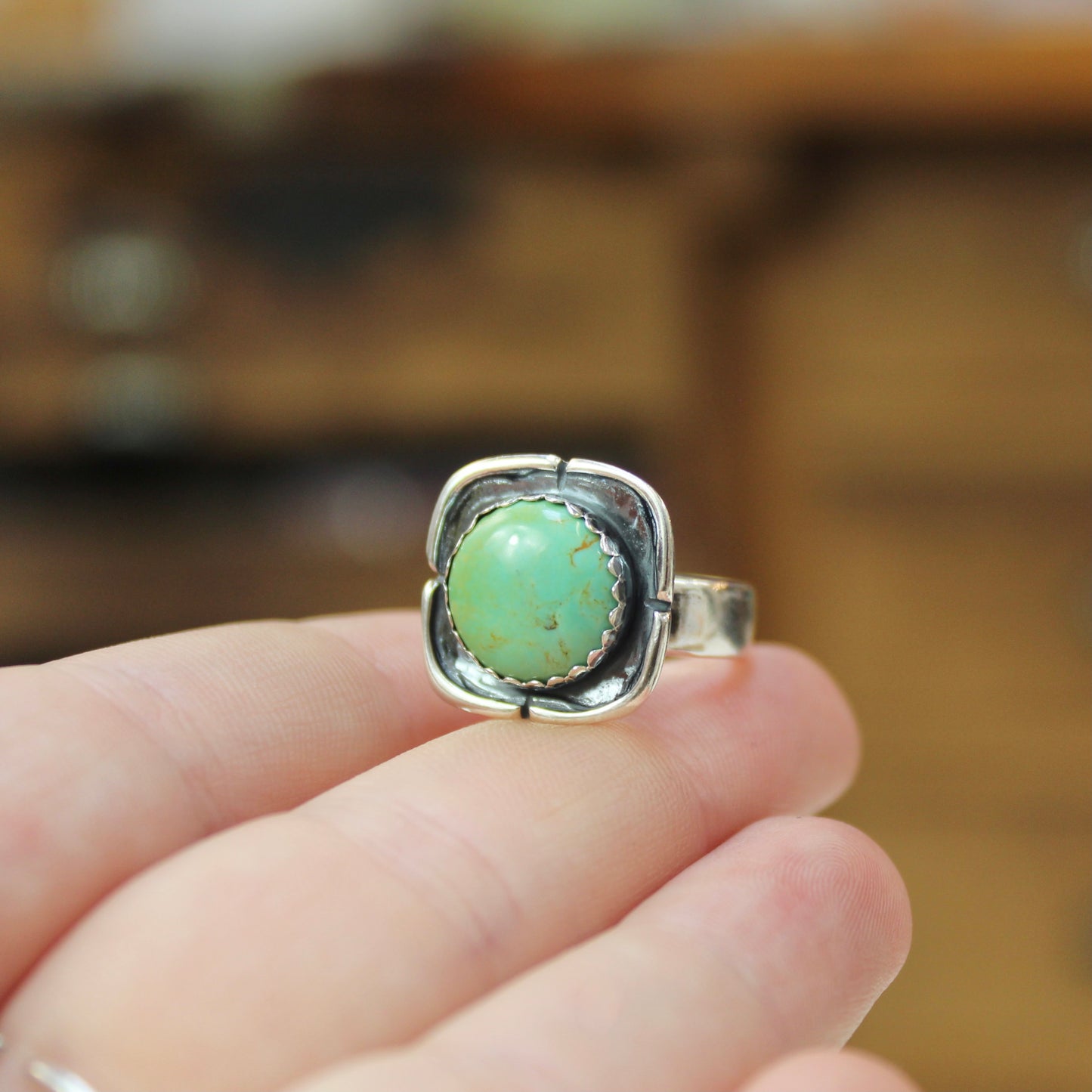 Sterling Silver and Blue Green Kingman Turquoise Ring - Southwest Shadowbox Style