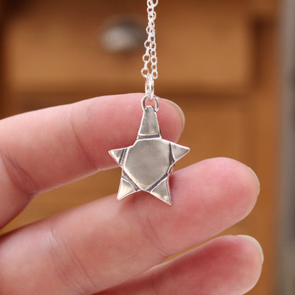 Prong Set Black Onyx and Sterling Silver Star Rustic Pendant Necklace