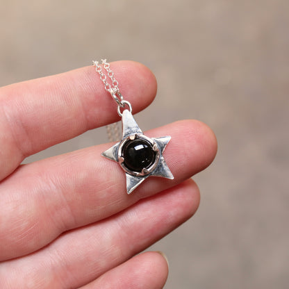 Prong Set Black Onyx and Sterling Silver Star Rustic Pendant Necklace
