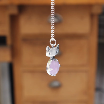 Prong Set Rose Quartz Cat Necklace