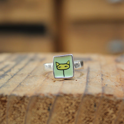 Yellow and Green Shifty Cat Sterling Silver and Enamel Ring