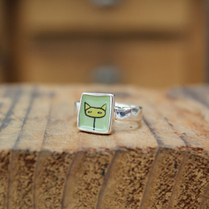 Yellow and Green Shifty Cat Sterling Silver and Enamel Ring