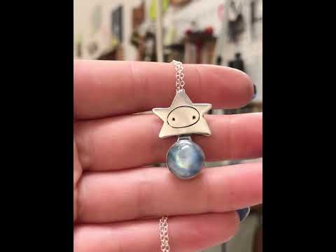 【購入証明書付き】STAR JEWELRY GIRL ⭐︎SMILING MOON Moonstone Star Girl Necklace – Mark Poulin Jewelry